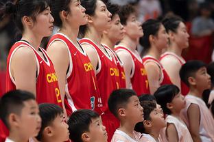 Mong sớm trở về! Cầu thủ bóng rổ nữ Hà Bắc Quách Tử Tuyên phơi nắng gần đây: Cùng Ưng ca cổ vũ cho các Bảo Tử